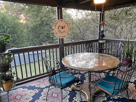 5th image of 1153 Mulberry Ln
