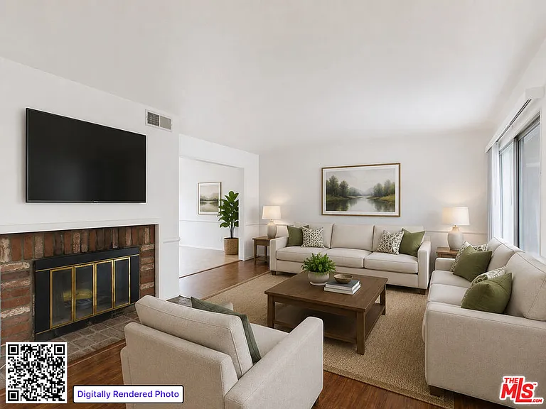 1937 Glenoaks Blvd #150 — Photo 1
