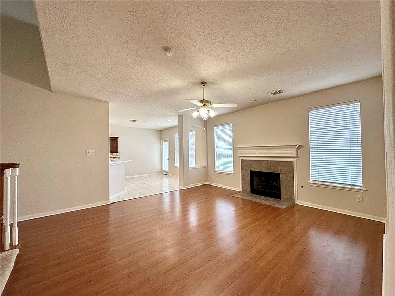 12938 Deer Sage Ct — Photo 8