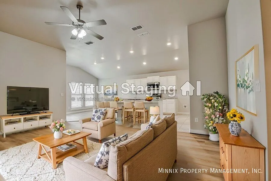 13407 Avenue R #1