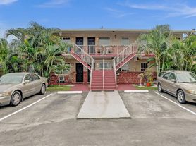 1211 NE 23rd Ave, Pompano Beach, FL