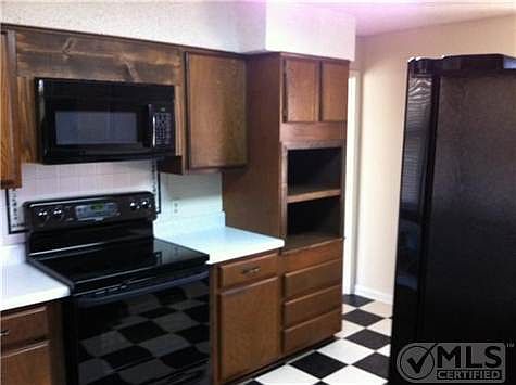 2nd image of 5044 Wilson Park
