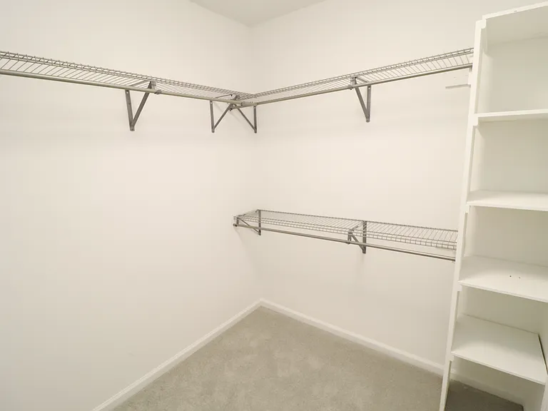 12305 Harcourt Dr — Photo 32