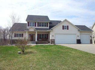 933 Savanna Trl, Delano, MN 55328
