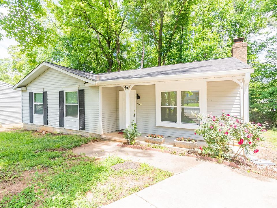 1st image of 7821 Cloughy Cir