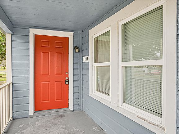 2nd image of 6218 Woodrow St