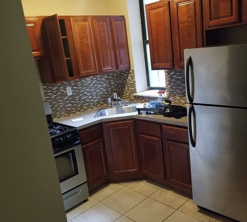 1st image of 1273 Pacific St APT 3B
