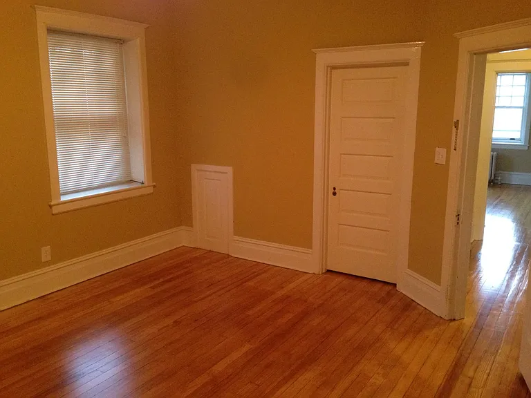 441 Lyceum Ave — Photo 6