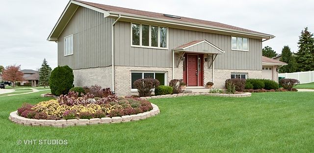 1st image of 13314 W Woodland Dr