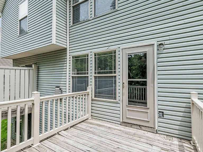 TH4 Back Deck