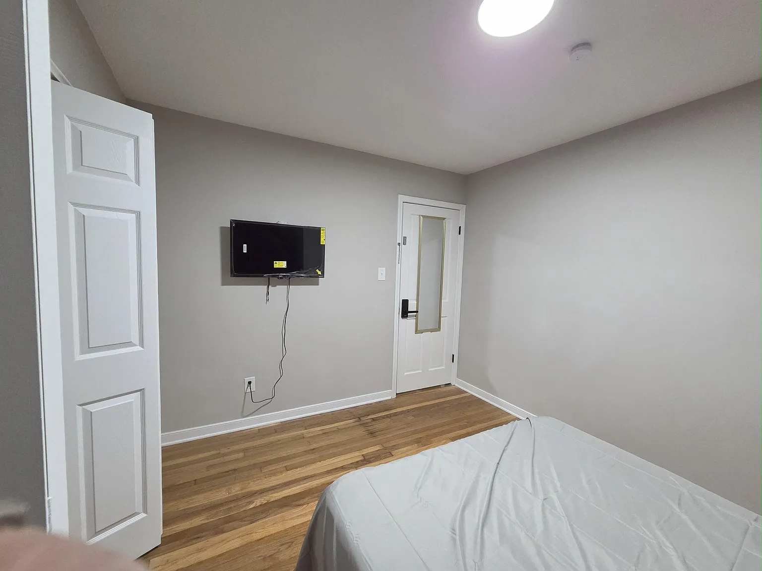 4 bed, 3.0 bath, 2229 sqft, $797 — Photo 3