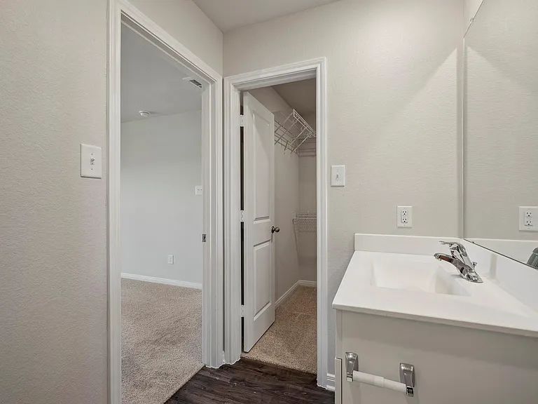 10410 Red Cardinal Dr — Photo 14