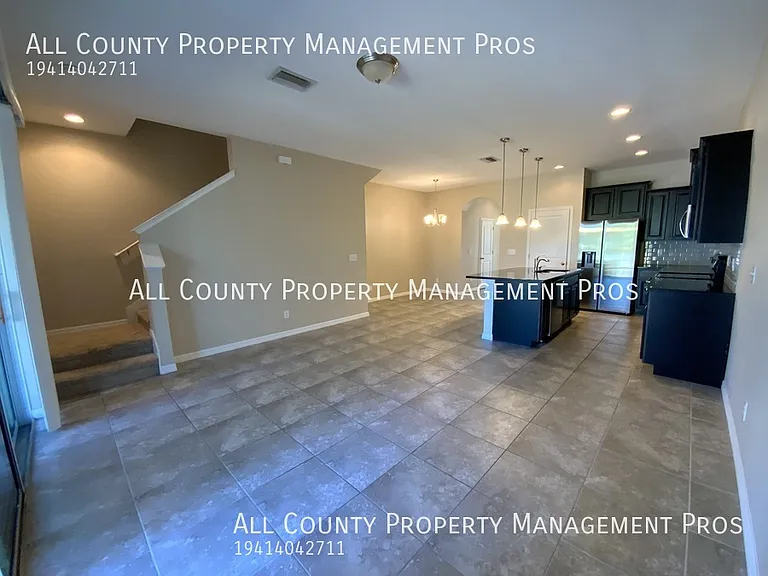 4464 Aqua Mirage St — Photo 7