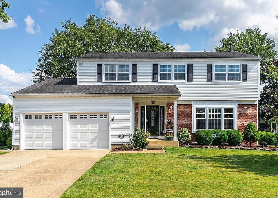 1st image of 138 Shire Dr