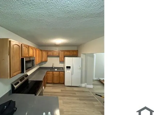 174 SW 3rd St, Deerfield Beach, FL 33441