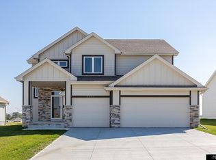 5401 N 190th St, Elkhorn, NE 68022