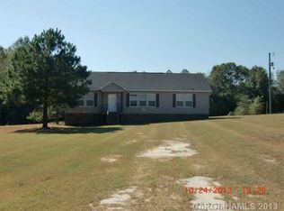 5041 Sandy Grove Rd, Kershaw, SC 29067