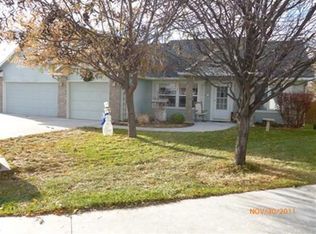 2108 E Harbour Grove Dr, Nampa, ID 83686