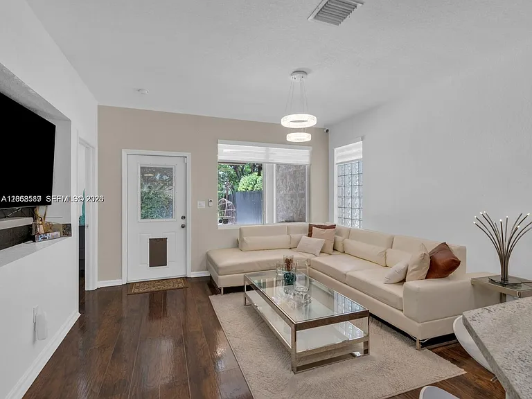 8956 SW 215th Ln — Photo 35