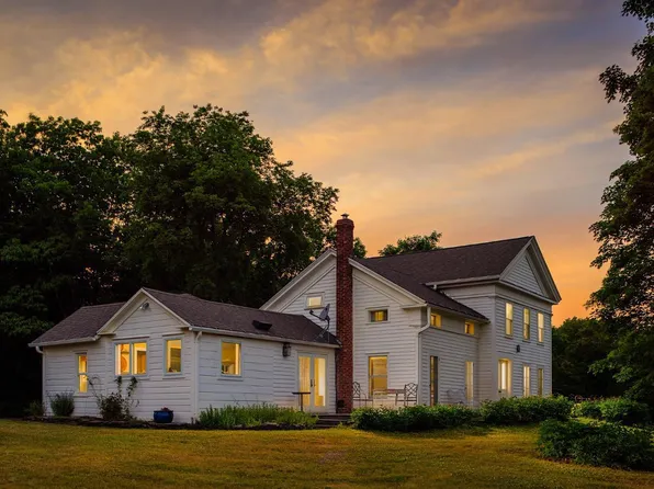 581 Gayhead-Earlton Rd, Leeds, NY 12451