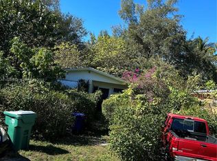 11250 Peachtree Dr, Miami, FL 33161