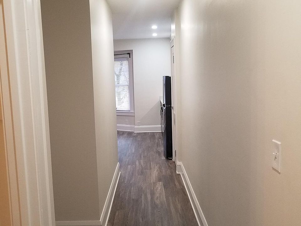 1st image of 16602 Madison Ave APT 1