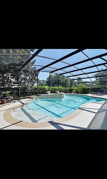 2nd image of 2461 Stone Cross Cir