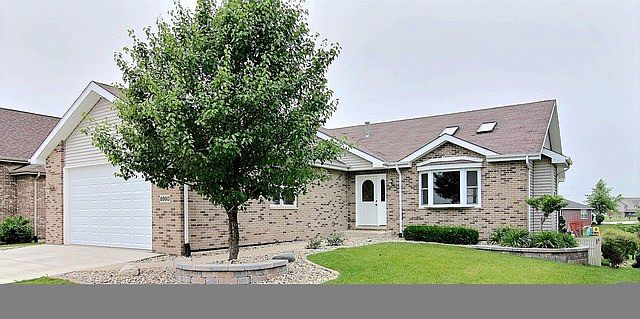 1st image of 8990 W 105th Pl