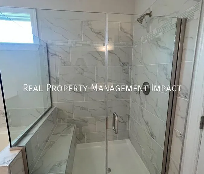 412 Daffodil Petal Ln — Photo 52