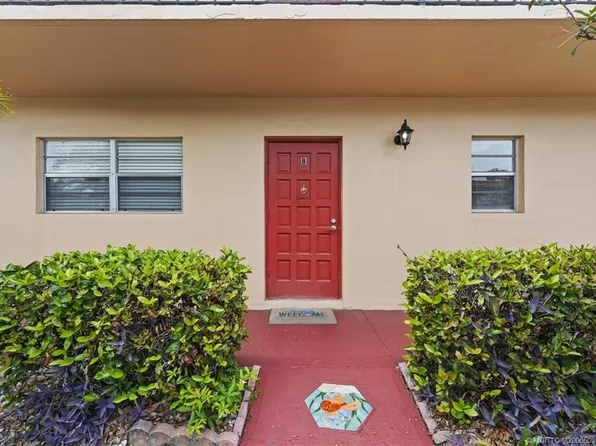 1941 SW Palm City Rd APT B, Stuart, FL 34994