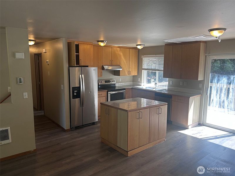 3rd image of 31133 NE 111th Street