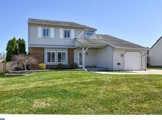 1909 S Woodmill Dr, Wilmington, DE 19808