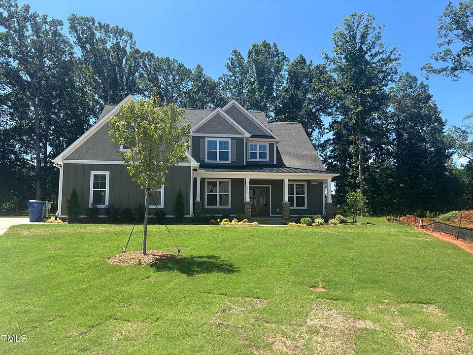 2nd image of 1118 Brookfield Dr