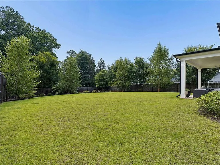 3937 N Cooper Lake Rd SE — Photo 46