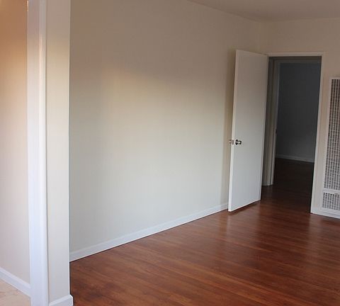 5th image of 5174 Karen Cir