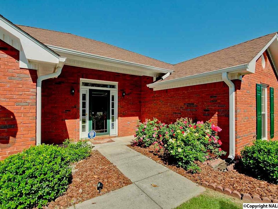 1st image of 2375 Villaret Dr SW