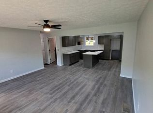 6165 County Road 15, South Pt, OH