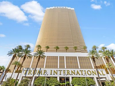 2000 N Fashion Show Dr UNIT 2416, Paradise, NV, 89109