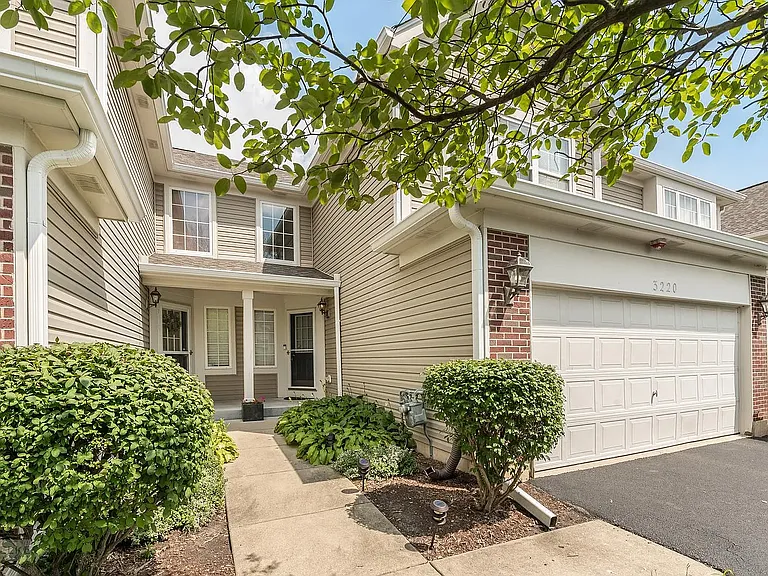 3220 Cool Springs Ct — Photo 27