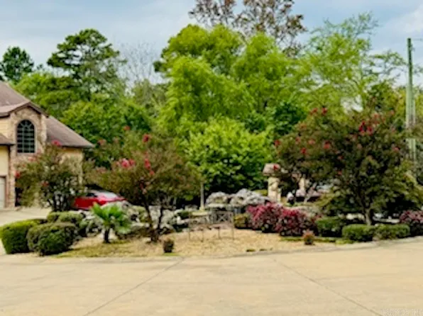 5201 Albert Pike Rd APT A5, Hot Springs National Park, AR 71913