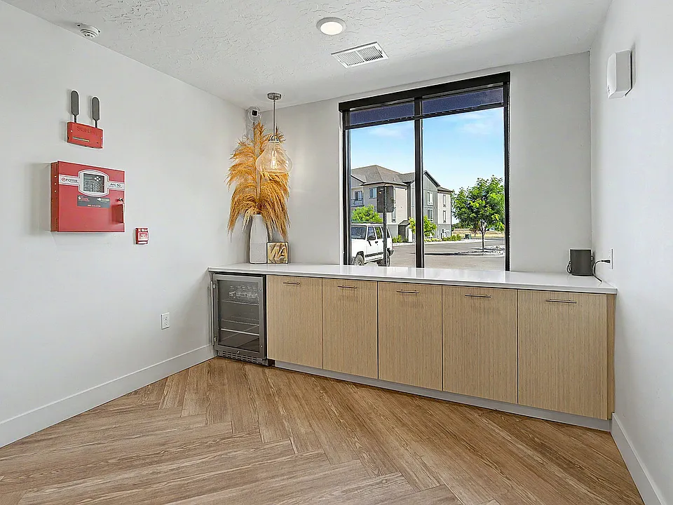 Via Apartments