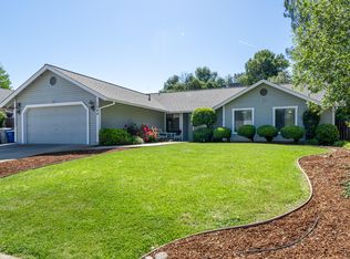 1244 Edgewood Dr, Redding, CA 96003