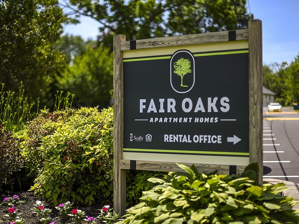 Fair Oaks Signage