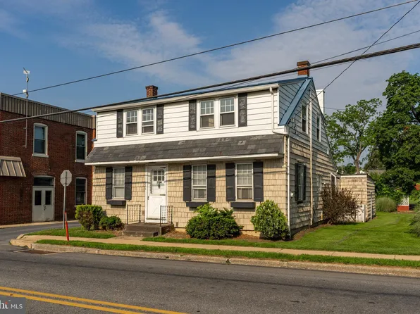 6060 Main St, East Petersburg, PA 17520