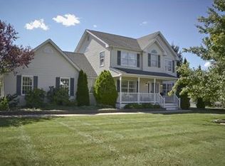 4 Endicott Dr, Great Meadows, NJ 07838