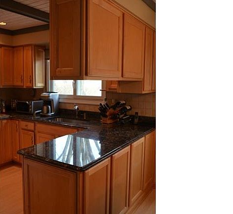 2nd image of 8526 Westchester Ln