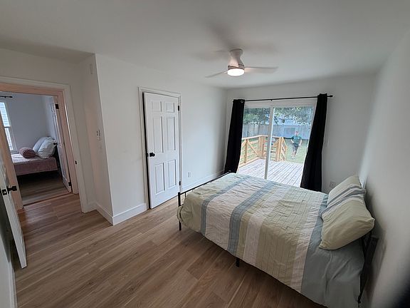 5th image of 34 Nesmith Ave