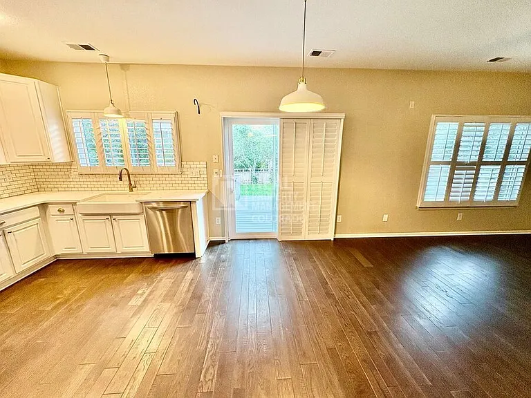4057 Mesa Meadows Ct — Photo 30