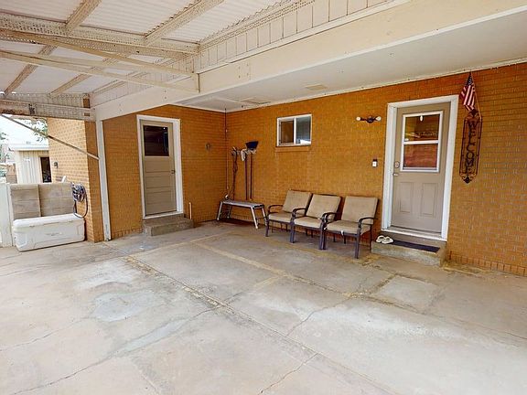 5th image of 2513 Harvard Ave