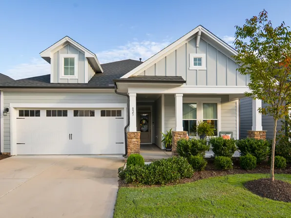 825 Flower Manor Dr, Wendell, NC 27591